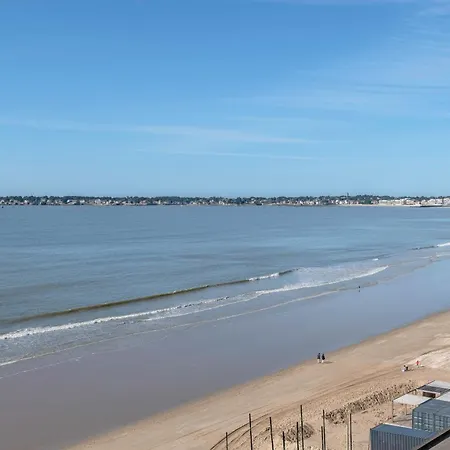 Lägenhet Splendide Vue Et En Front De Plage!